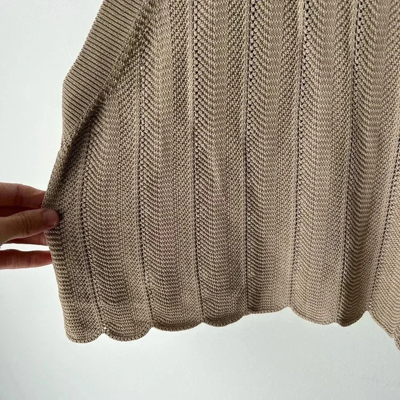 Aritzia Wilfred halter  tank top - Picture 5 of 10